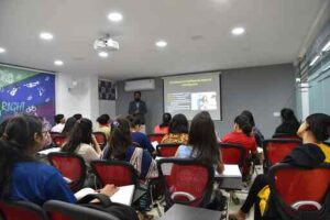 ups-education-paschim-vihar-delhi-ugc-tutorials-03wc8cv2ee