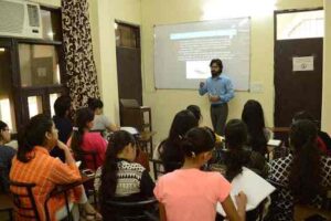 ups-education-paschim-vihar-delhi-ugc-tutorials-qhyso4jgrm